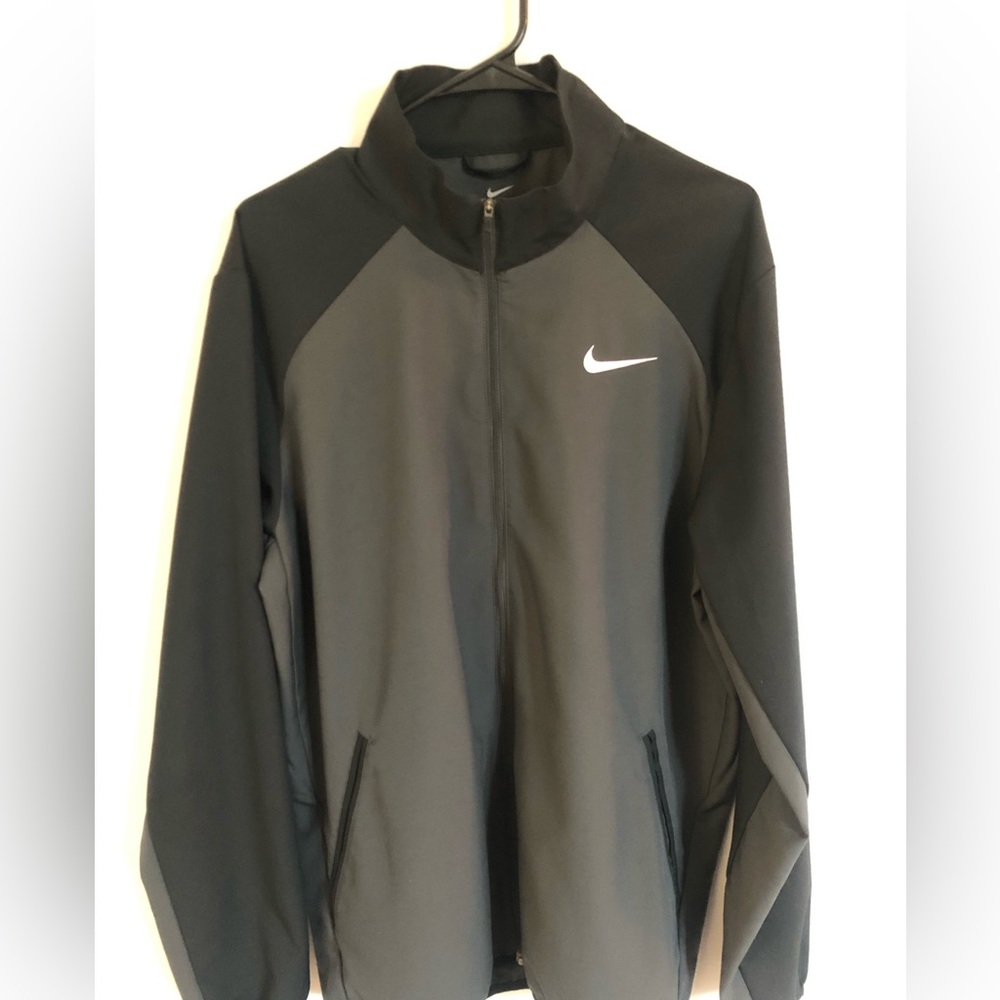 Never Used Nike Lightweight Coat - Size Large